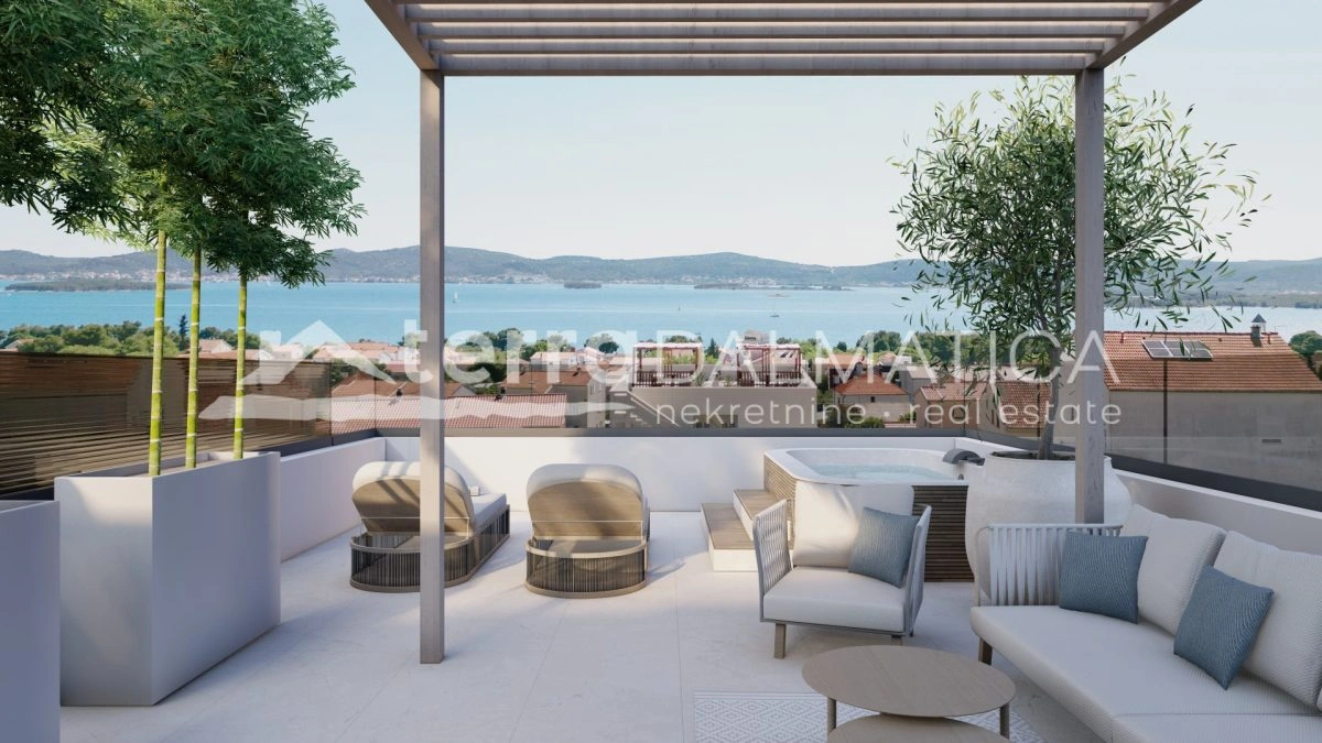 Neubau, Sv. Filip i Jakov – Dachterrasse mit Meerblick, Aufzug und Garage