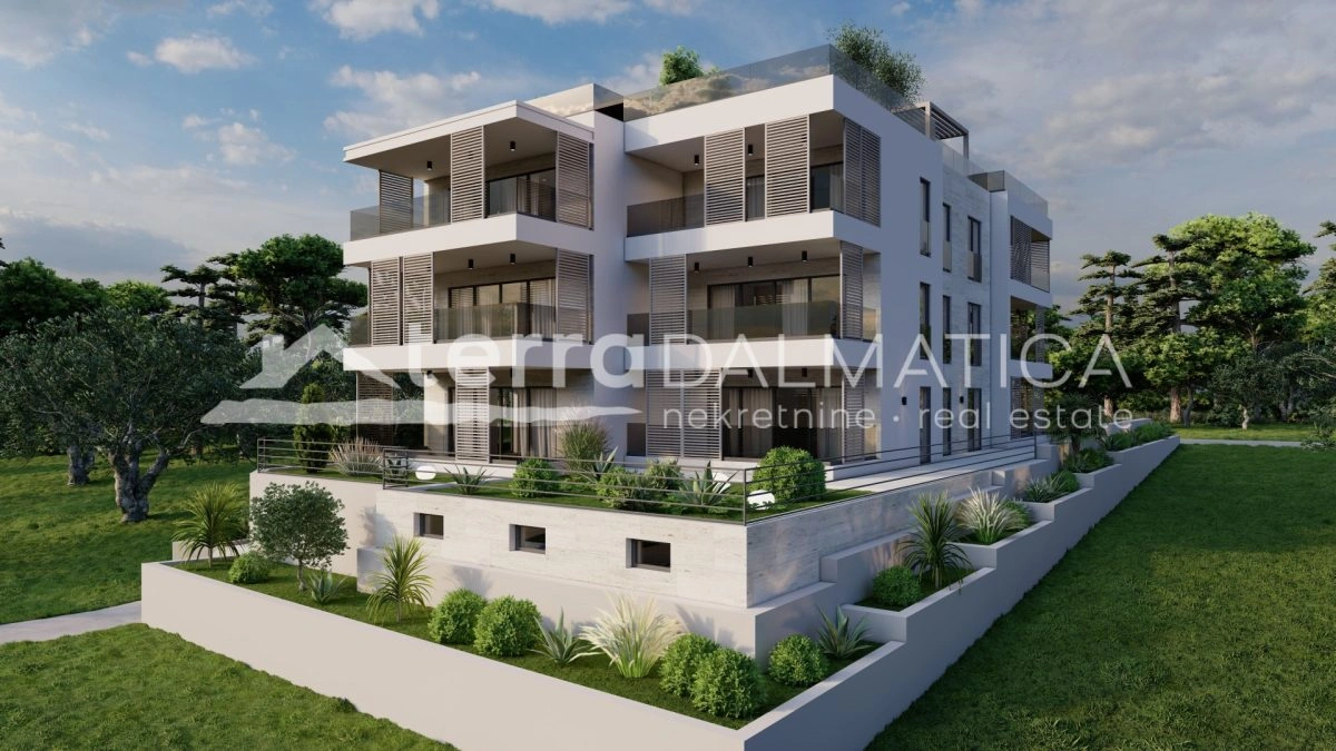 Novogradnja, Sv. Filip i Jakov - pogled na more, vrt od 92m2 i garaža