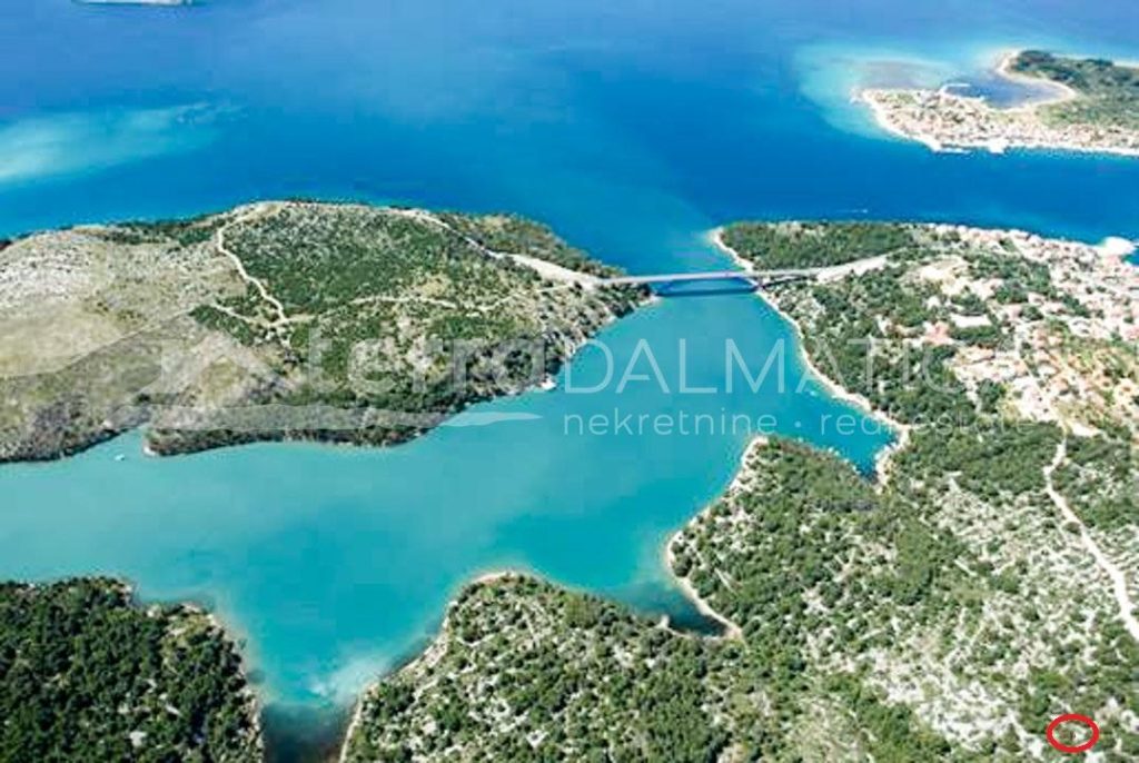 Land for sale in Brodarica, Sibenik
