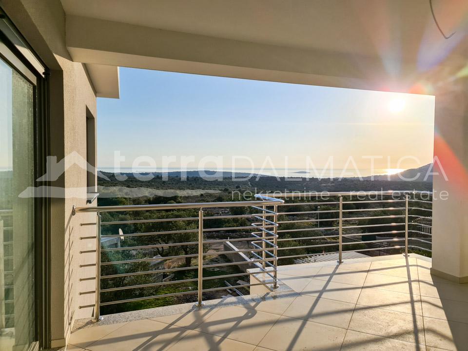 Primosten – komfortable Wohnung mit Meerblick