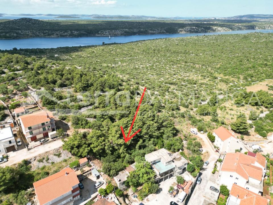 Sibenik, Njivice, building plot