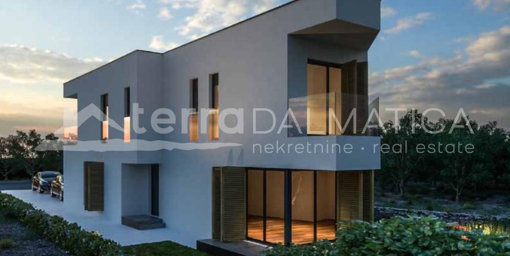 Bilice, a luxury villa in the first row to the sea with a modern design